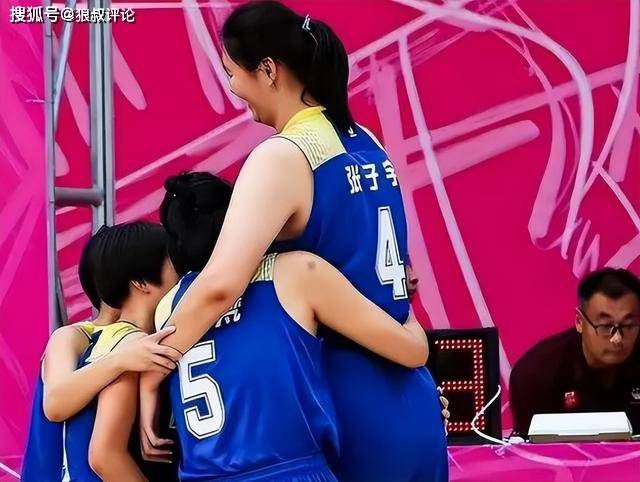 吃老师奶子