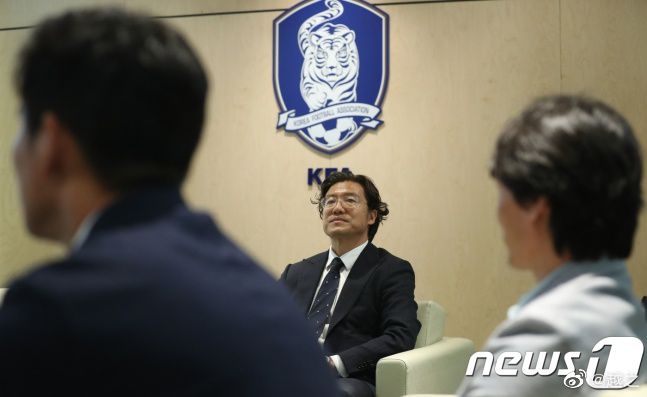 亚洲一区二区三区成人